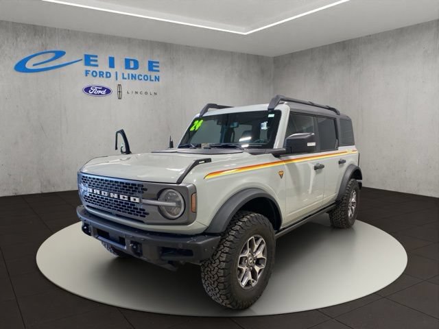 Certified 2024 Ford Bronco Badlands AWD/4WD image 5