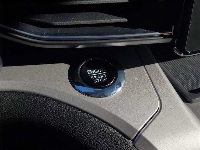 Certified 2023 Ford Explorer XLT w/ Equipment Group 202A image 19