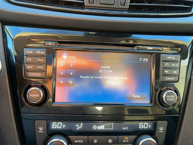 Used 2017 Nissan Rogue Sport SL w/ SL Premium Package AWD/4WD image 22