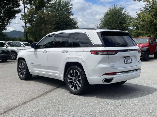 Used 2023 Jeep Grand Cherokee Overland AWD/4WD image 3