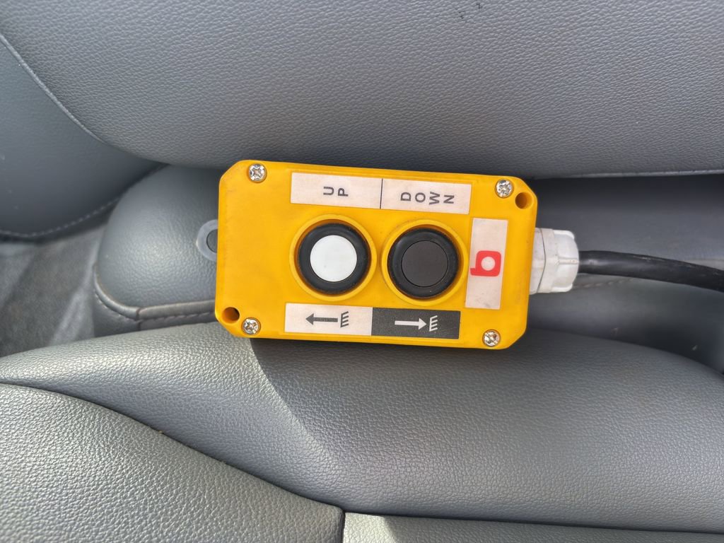 Certified 2024 Ford F550 4x4 SuperCab Super Duty image 13