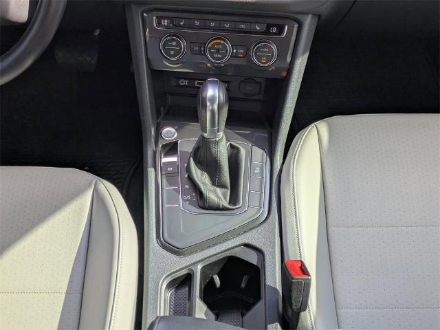Used 2018 Volkswagen Tiguan SE image 19