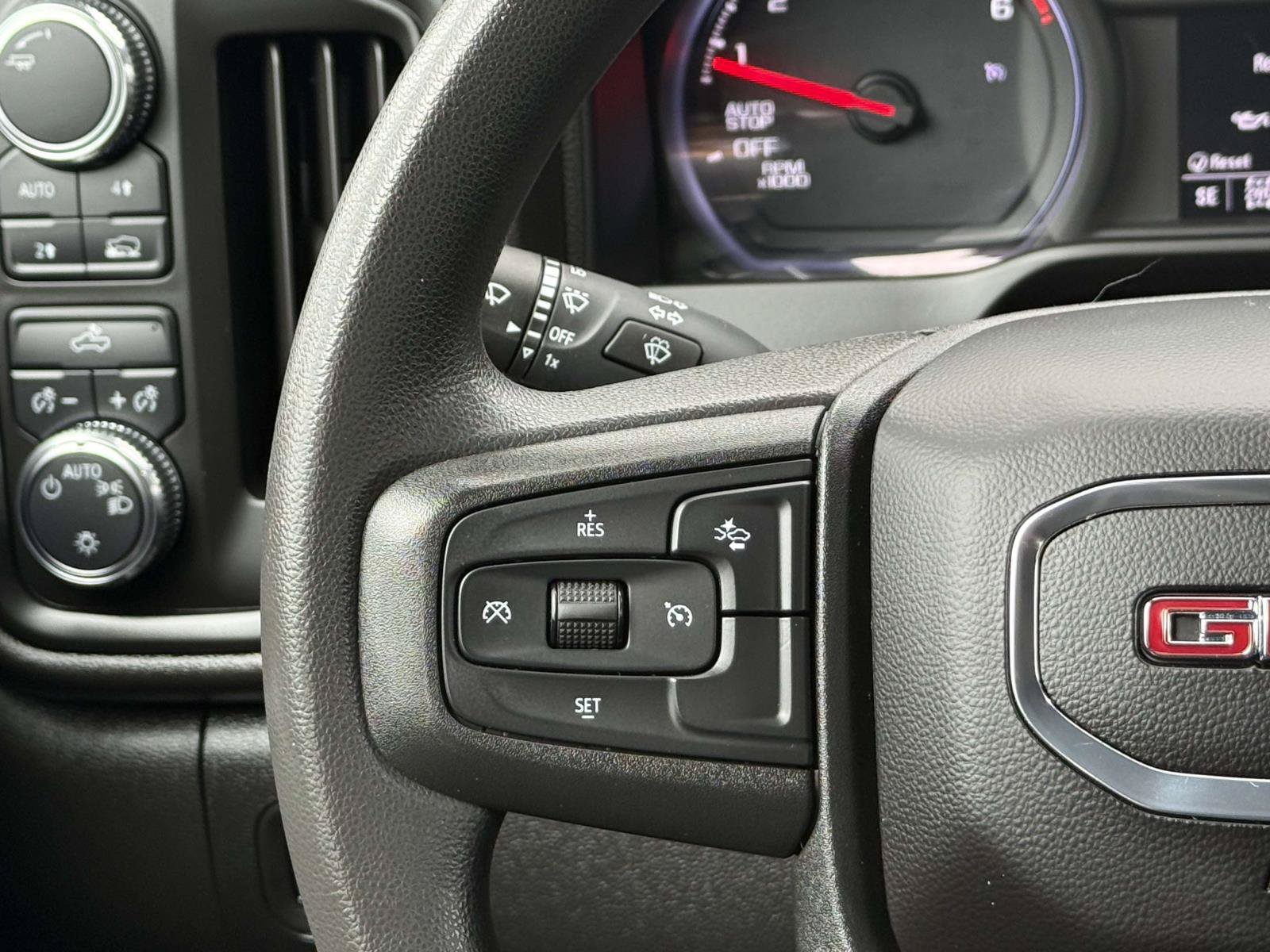 Used 2023 GMC Sierra 1500 Pro w/ Graphite Edition AWD/4WD image 14