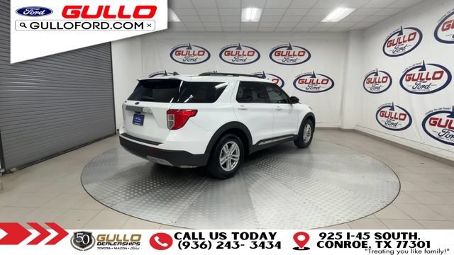 Certified 2021 Ford Explorer XLT w/ Equipment Group 202A RWD image 8