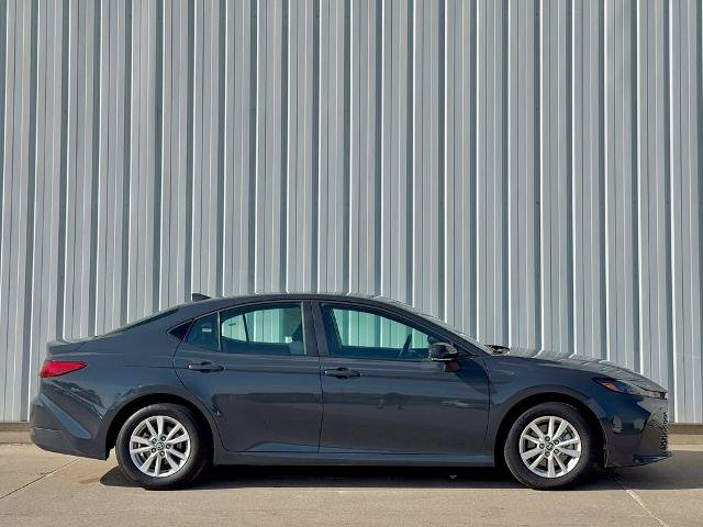 Used 2025 Toyota Camry LE FWD image 7