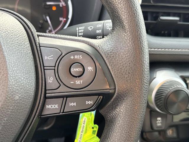 Used 2024 Toyota RAV4 LE AWD/4WD image 24