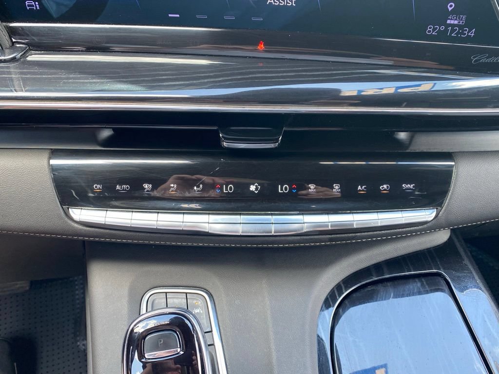 Used 2023 Cadillac Escalade Sport AWD/4WD image 18