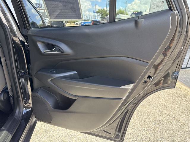 Used 2024 Chevrolet Trax ACTIV w/ Driver Confidence Package FWD image 22