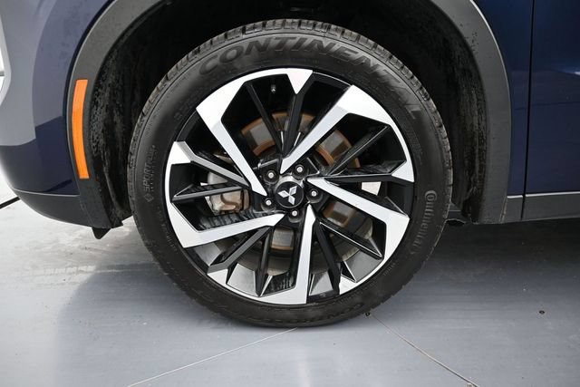 Used 2024 Mitsubishi Outlander SE FWD image 11