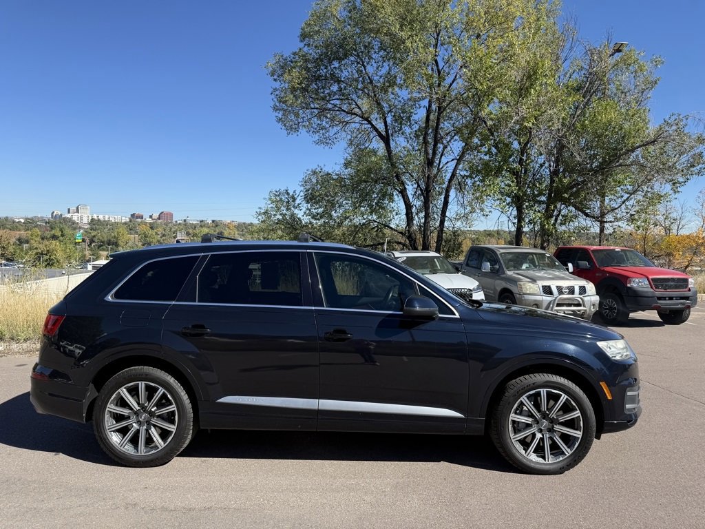 Used 2017 Audi Q7 3.0T Premium Plus image 7