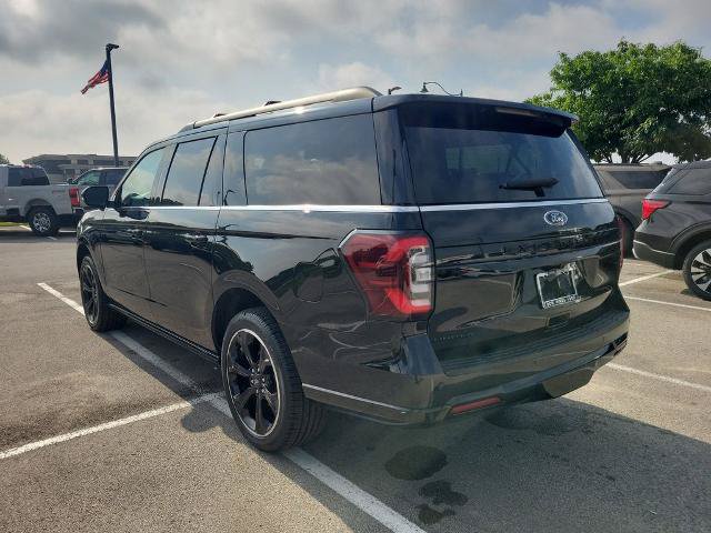 Certified 2023 Ford Expedition Max Limited AWD/4WD image 3