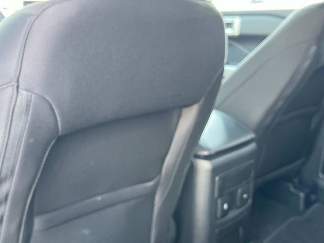 Certified 2024 Ford Explorer XLT RWD image 24