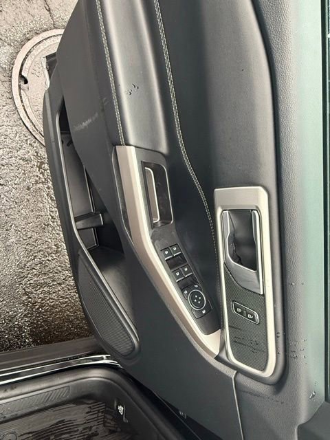 Certified 2023 Ford Explorer XLT image 21