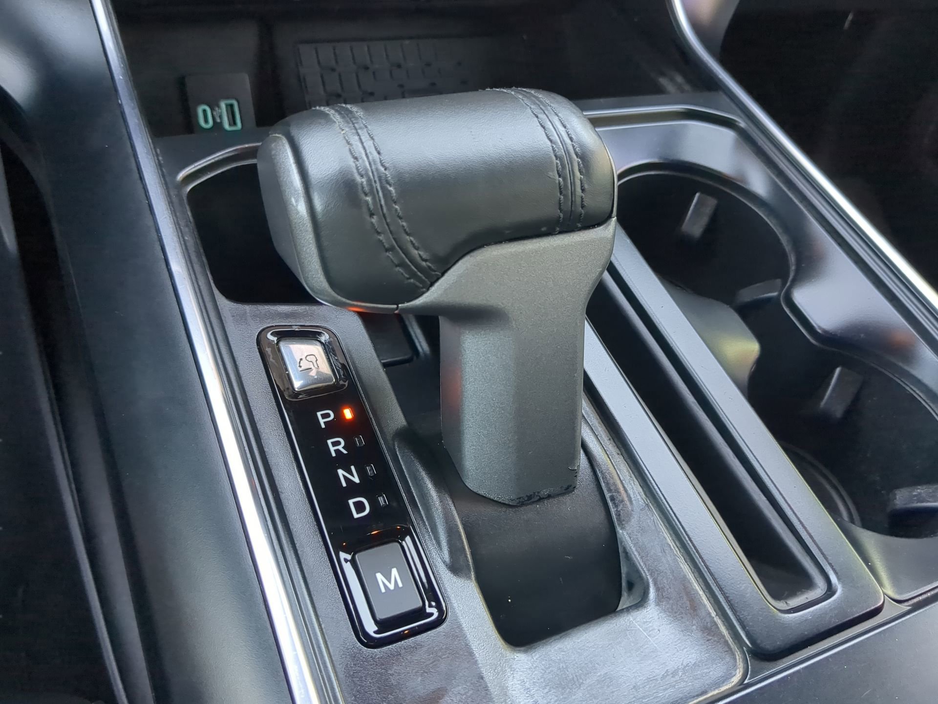 Certified 2023 Ford F150 Raptor w/ Raptor Carbon Fiber Package AWD/4WD image 65