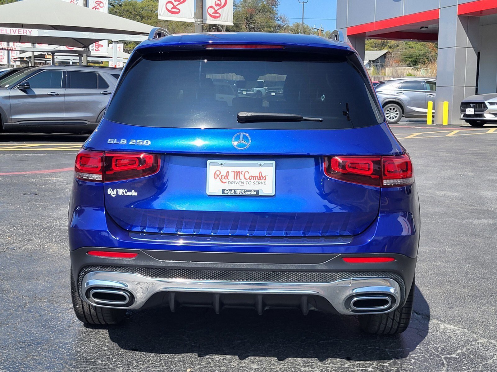 Used 2021 Mercedes-Benz GLB 250 image 4