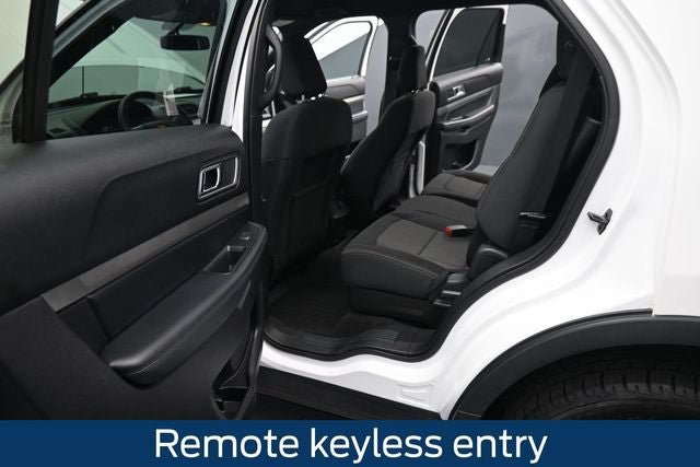 Certified 2019 Ford Explorer XLT w/ Equipment Group 201A AWD/4WD image 17