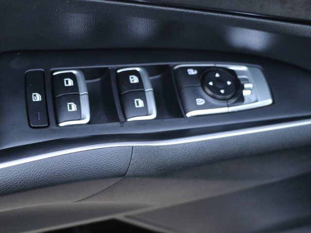 Used 2021 Kia Sorento LX FWD image 18