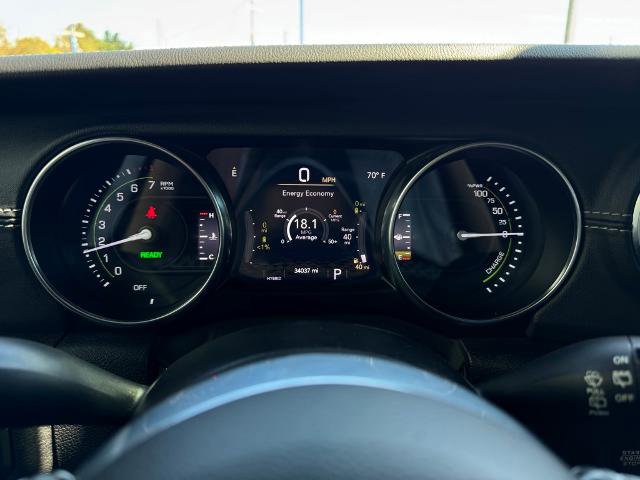 Used 2022 Jeep Wrangler Unlimited Sahara w/ Cold Weather Group image 22