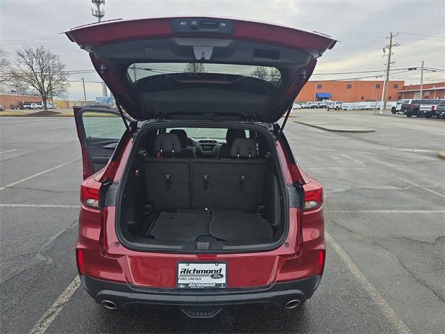 Used 2023 Chevrolet TrailBlazer RS image 22