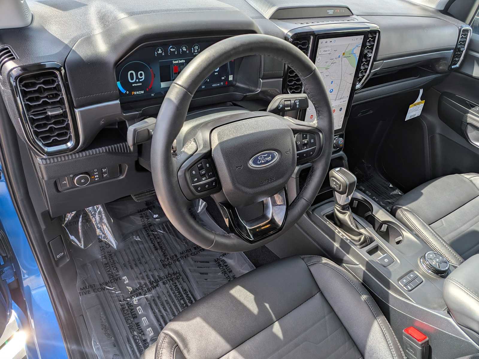 Certified 2025 Ford Ranger Lariat w/ Advanced Towing Package AWD/4WD image 2