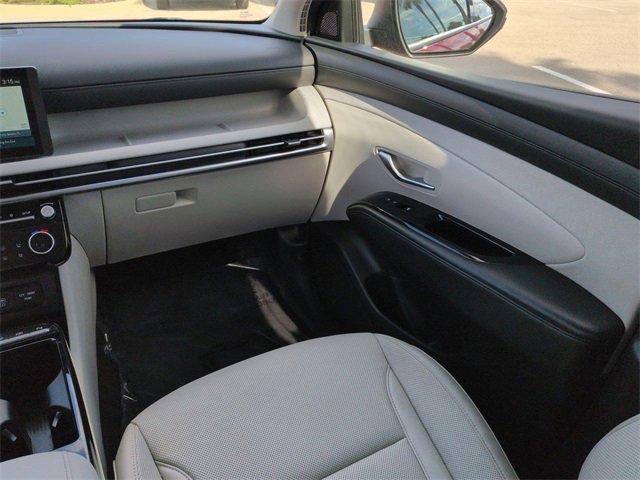 Used 2025 Hyundai Tucson Limited image 17