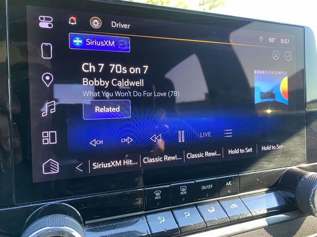 Used 2024 Chevrolet Colorado W/T w/ Safety Package image 31