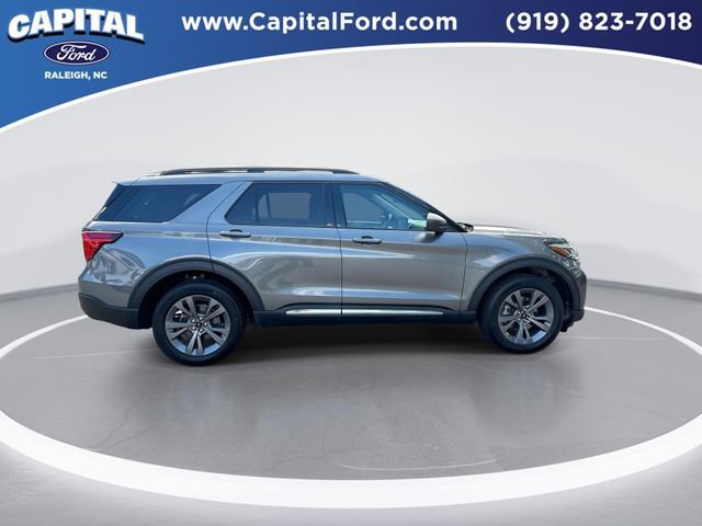 Certified 2025 Ford Explorer Active w/ Active Comfort Package AWD/4WD image 7