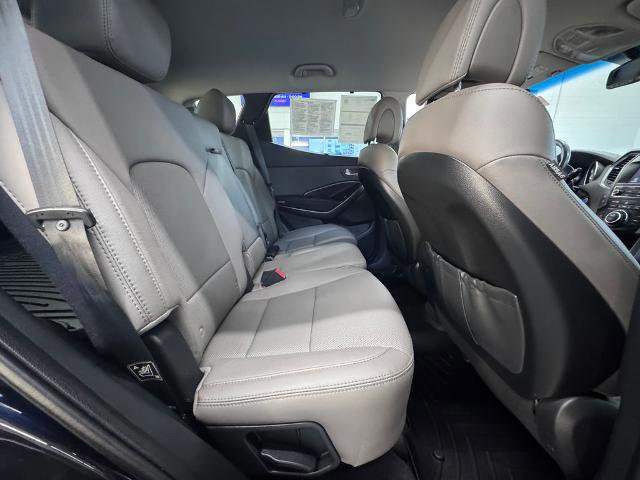Used 2017 Hyundai Santa Fe Sport 2.0T AWD/4WD image 28