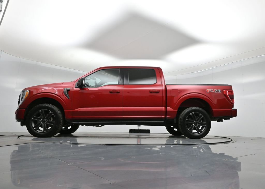 Certified 2022 Ford F150 XLT w/ Equipment Group 302A High image 21