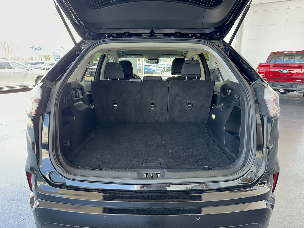 Certified 2024 Ford Edge SE w/ Black Appearance Package AWD/4WD image 7