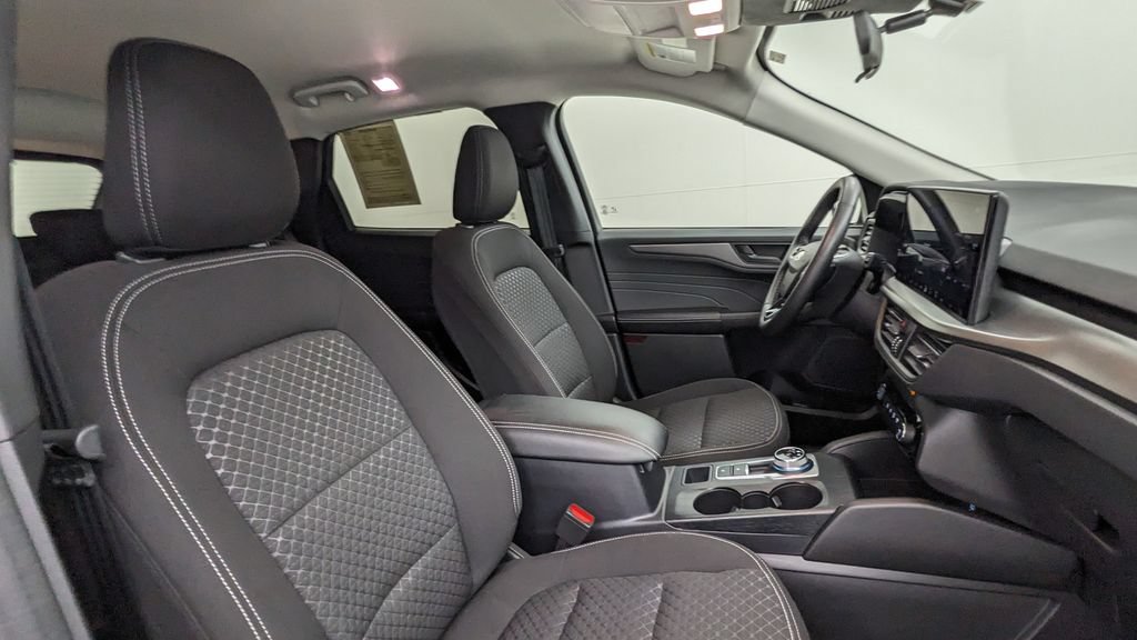 Certified 2023 Ford Escape Active w/ Tech Pack #1 AWD/4WD image 37