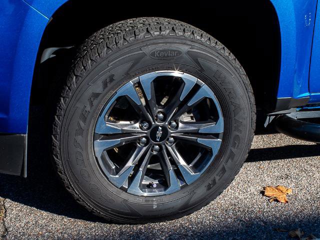 Used 2022 Chevrolet Colorado Z71 w/ Safety Package image 5
