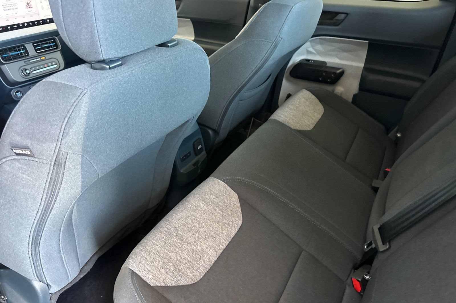 Certified 2025 Ford Maverick XLT w/ XLT Luxury Package AWD/4WD image 12