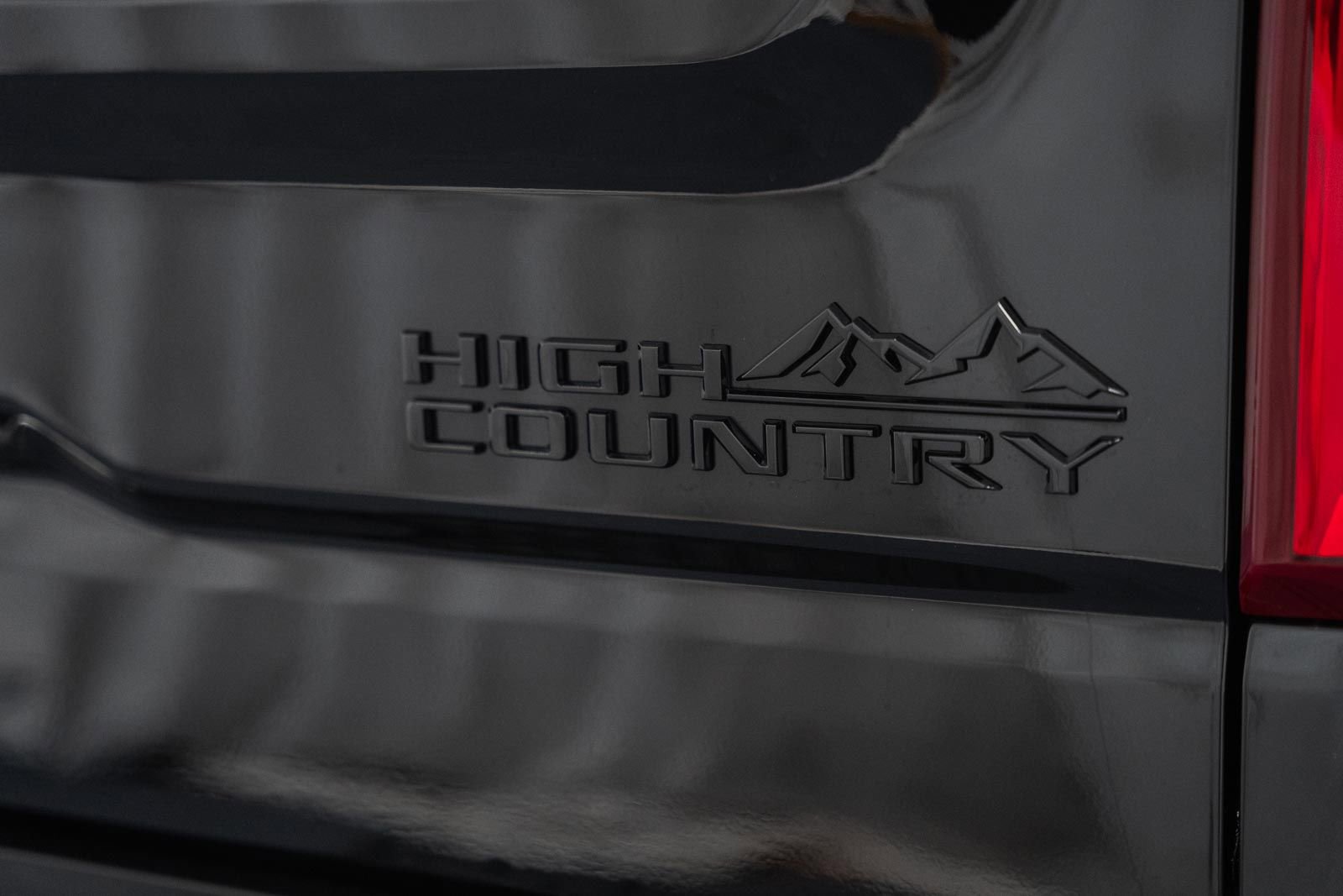 Used 2026 Chevrolet Silverado 1500 High Country w/ Midnight Edition image 10