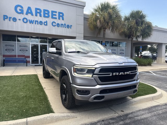 Used 2021 RAM 1500 Laramie AWD/4WD image 2