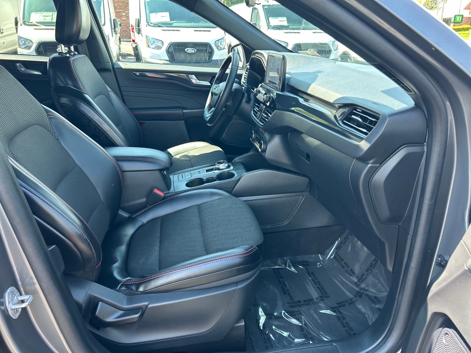 Certified 2026 Ford Escape ST-Line AWD/4WD image 17