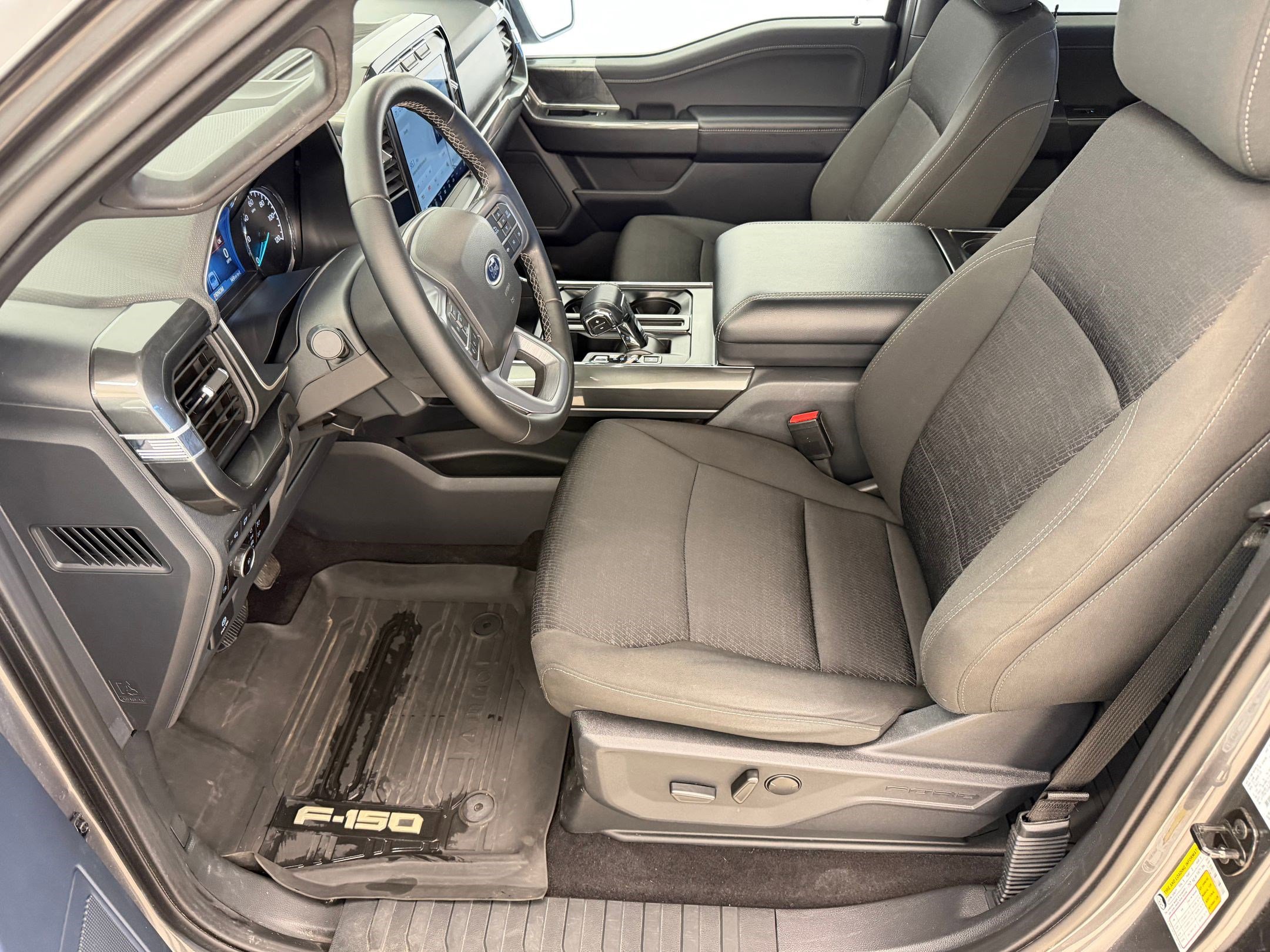 Certified 2023 Ford F150 XLT w/ Equipment Group 302A High image 4