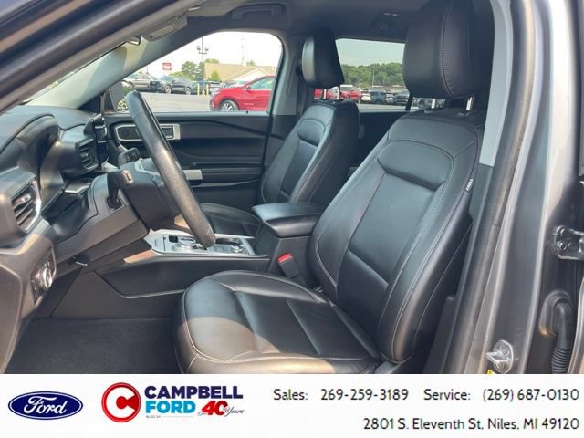 Certified 2023 Ford Explorer XLT w/ Equipment Group 202A AWD/4WD image 31
