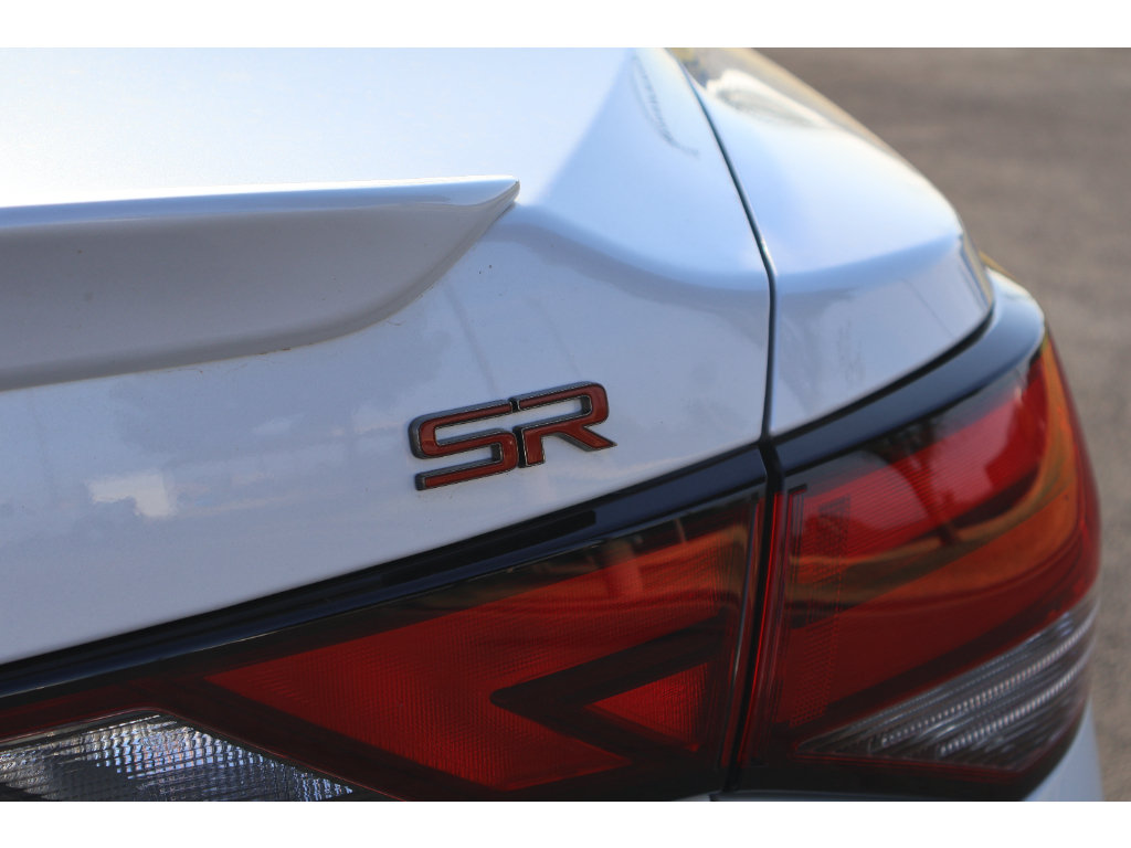 Used 2024 Nissan Sentra SR FWD image 13