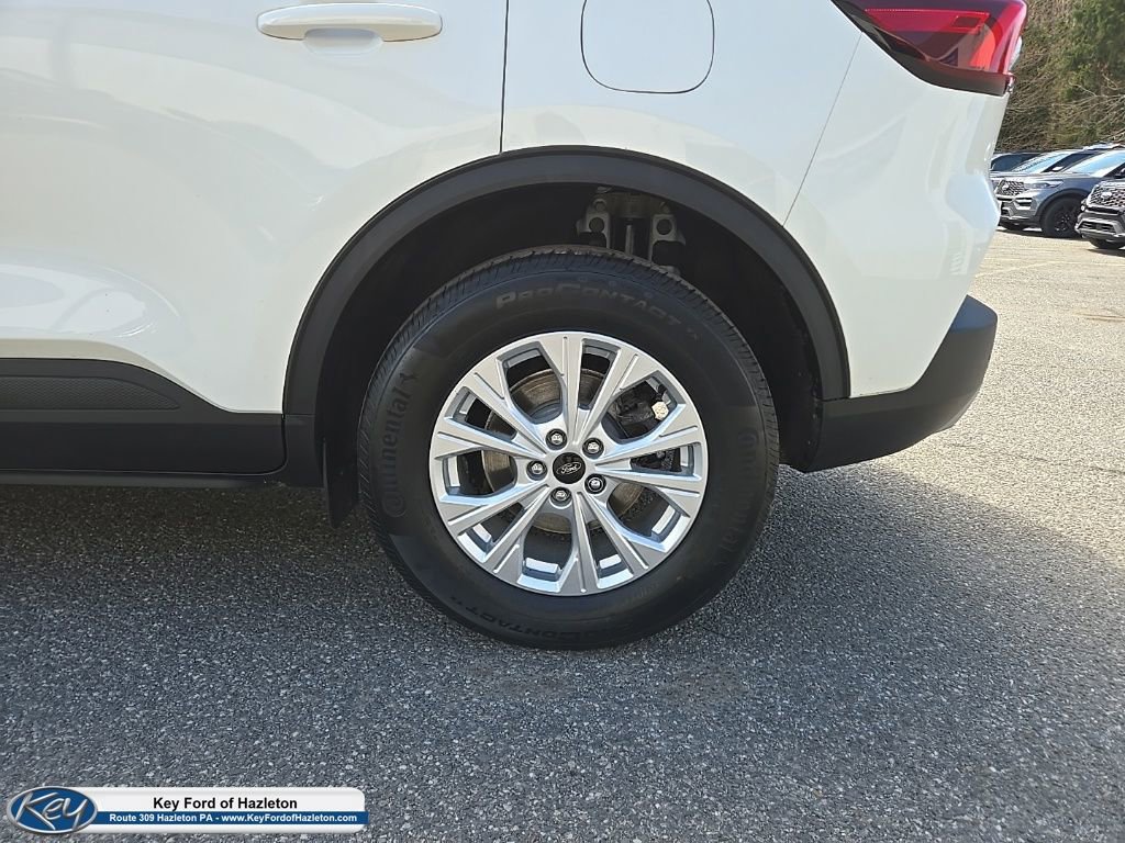 Certified 2023 Ford Escape Active w/ Tech Pack #2 image 9