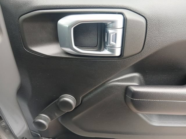 Used 2021 Jeep Wrangler Unlimited Sport AWD/4WD image 16