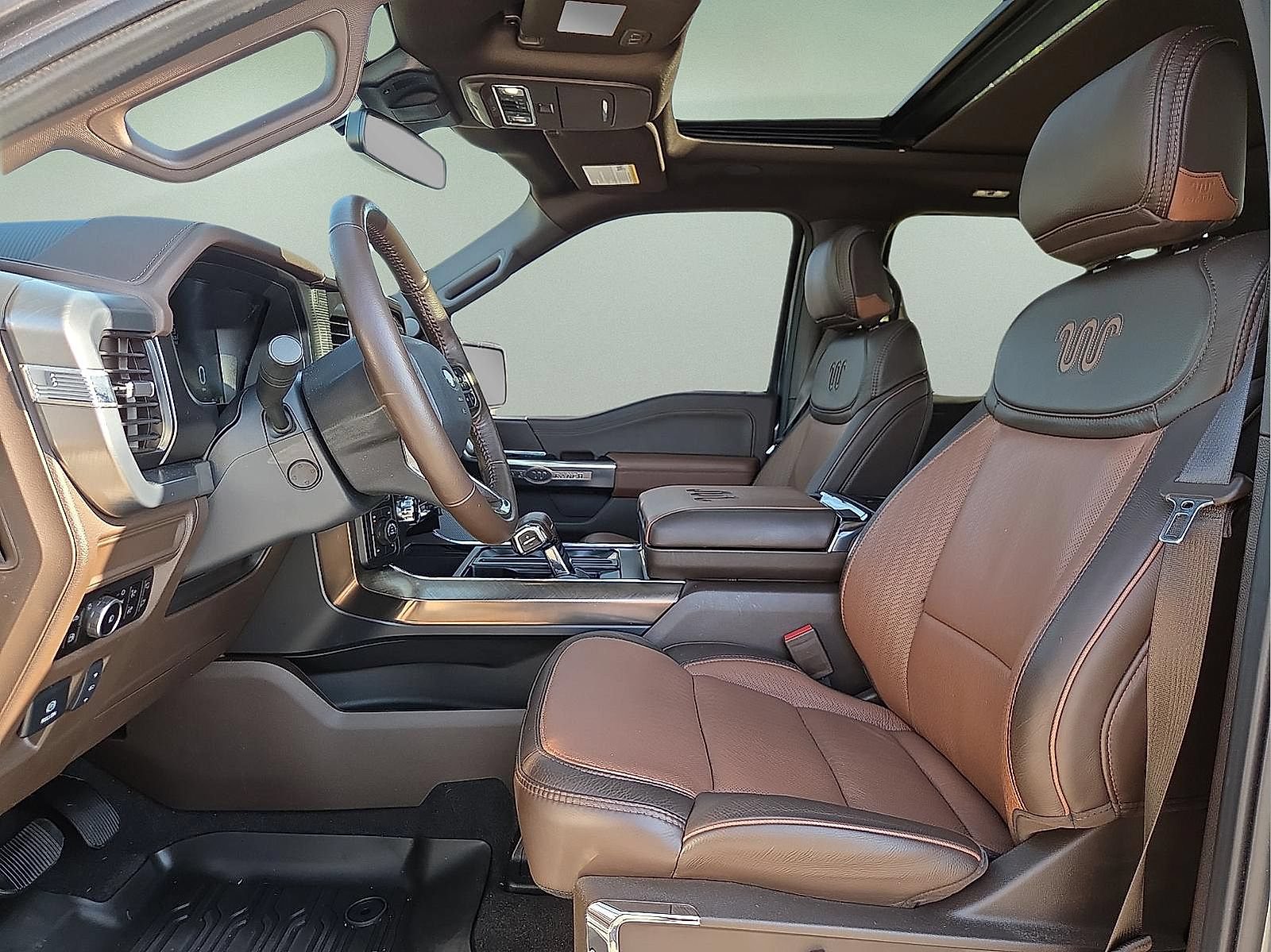 Certified 2025 Ford F150 King Ranch AWD/4WD image 14