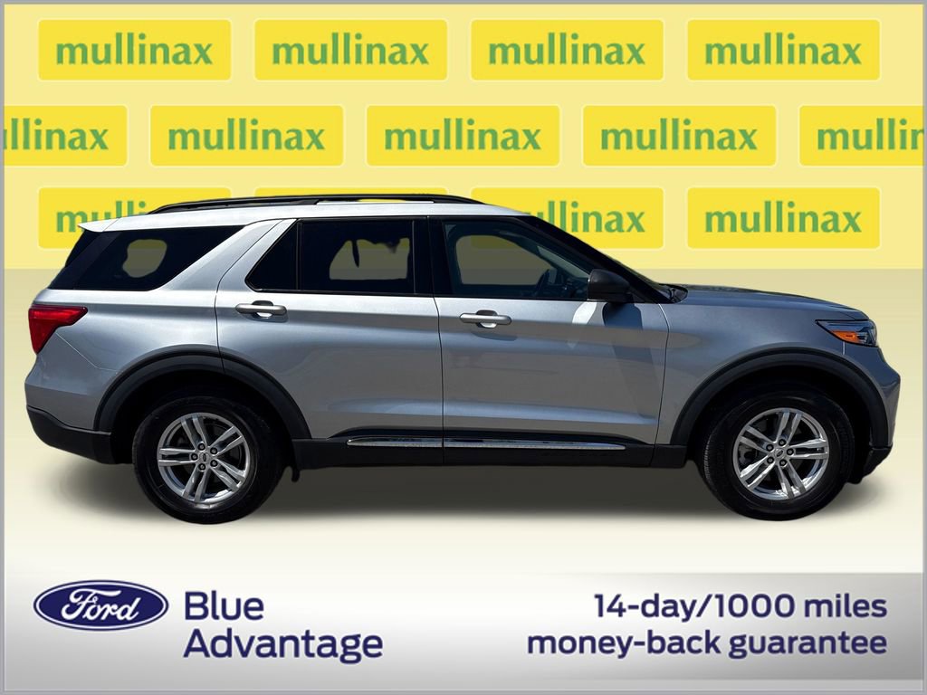 Certified 2023 Ford Explorer XLT image 2