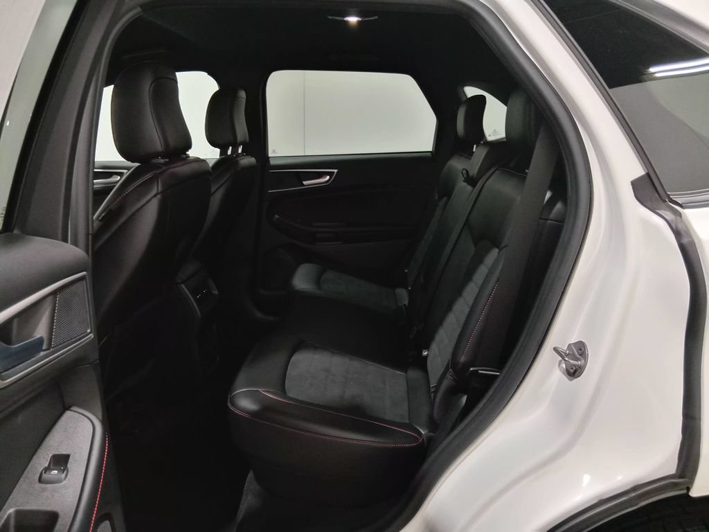 Certified 2023 Ford Edge SEL AWD/4WD image 14
