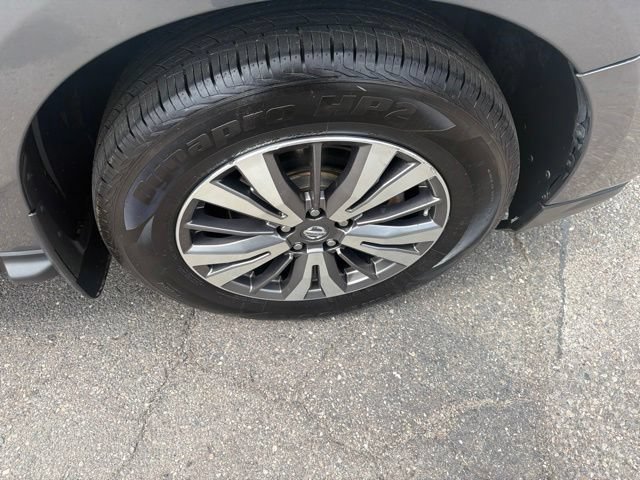 Used 2019 Nissan Pathfinder S AWD/4WD image 10