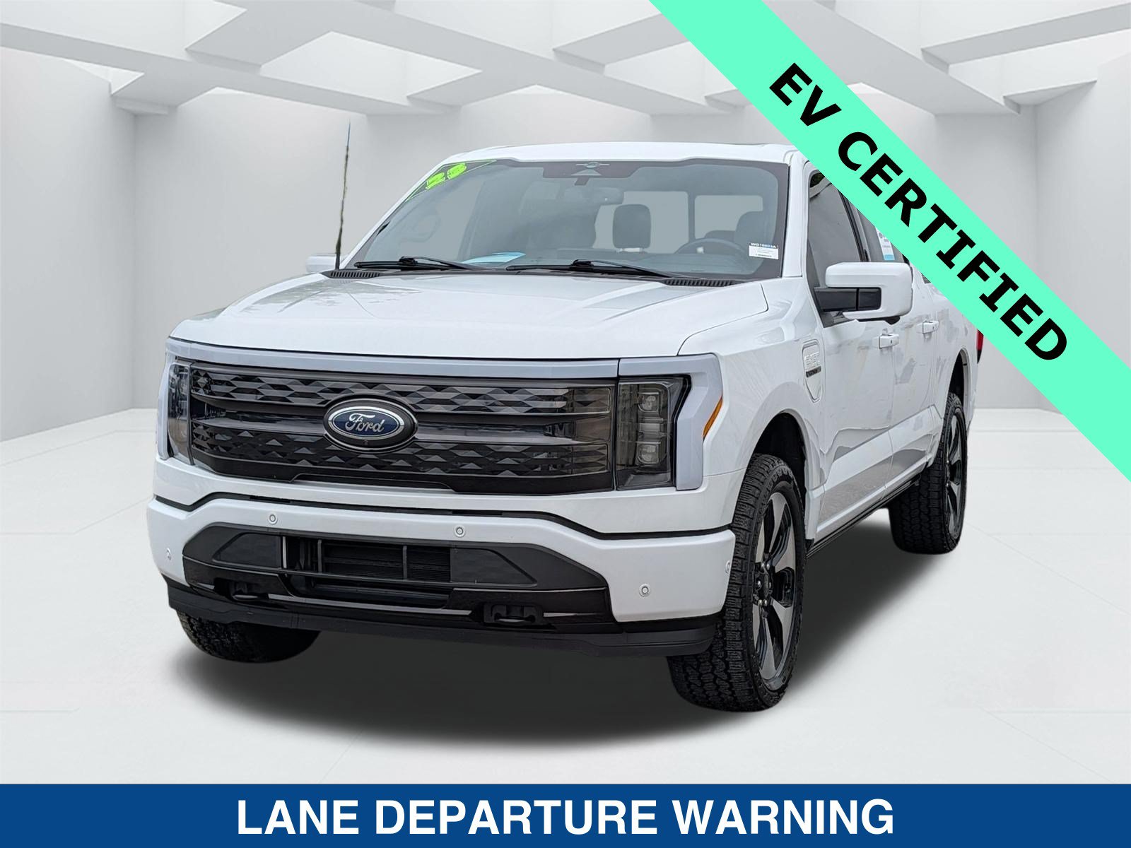 Certified 2023 Ford F150 Lightning Platinum AWD/4WD image 8