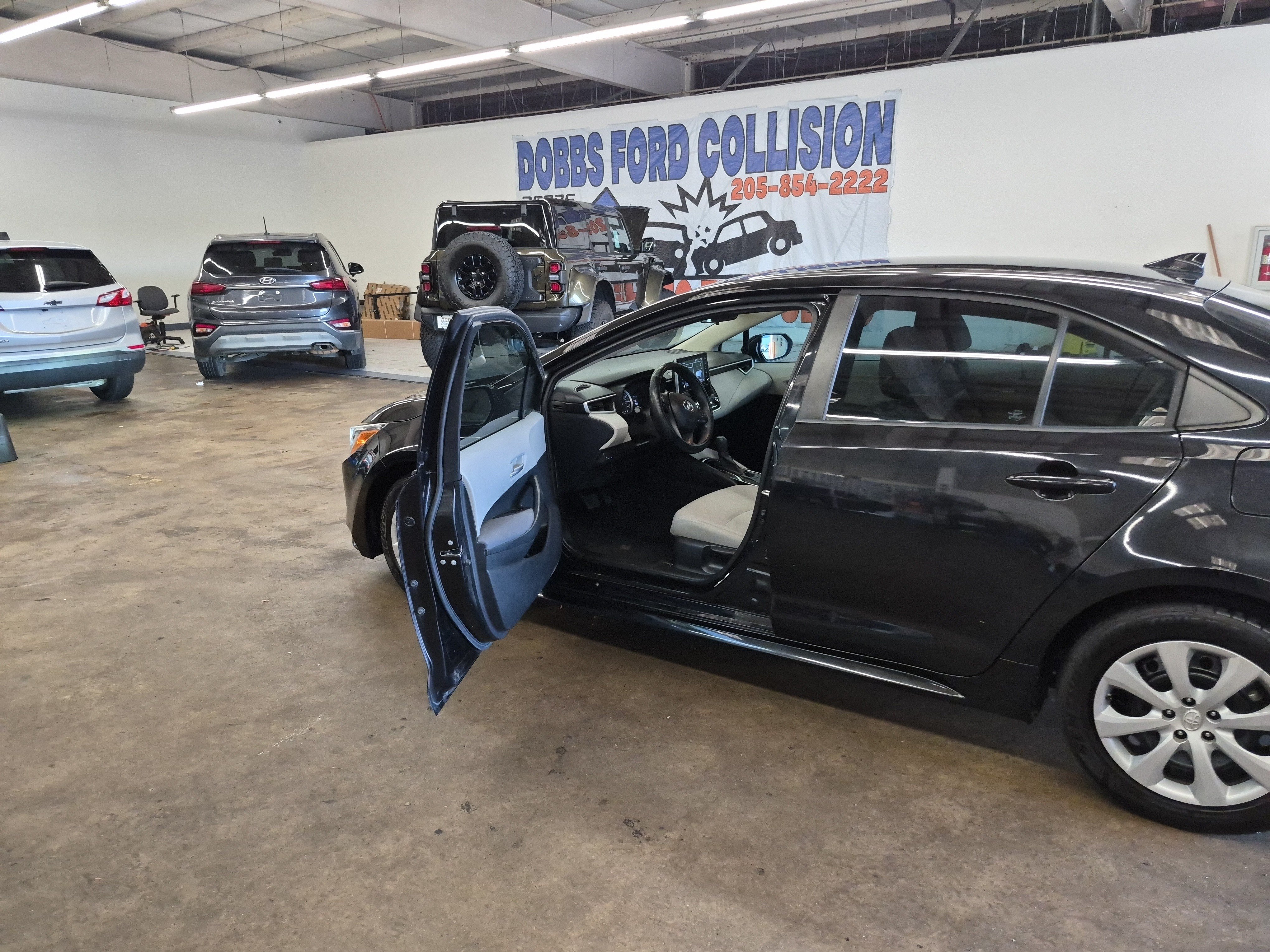 Used 2021 Toyota Corolla LE FWD image 9