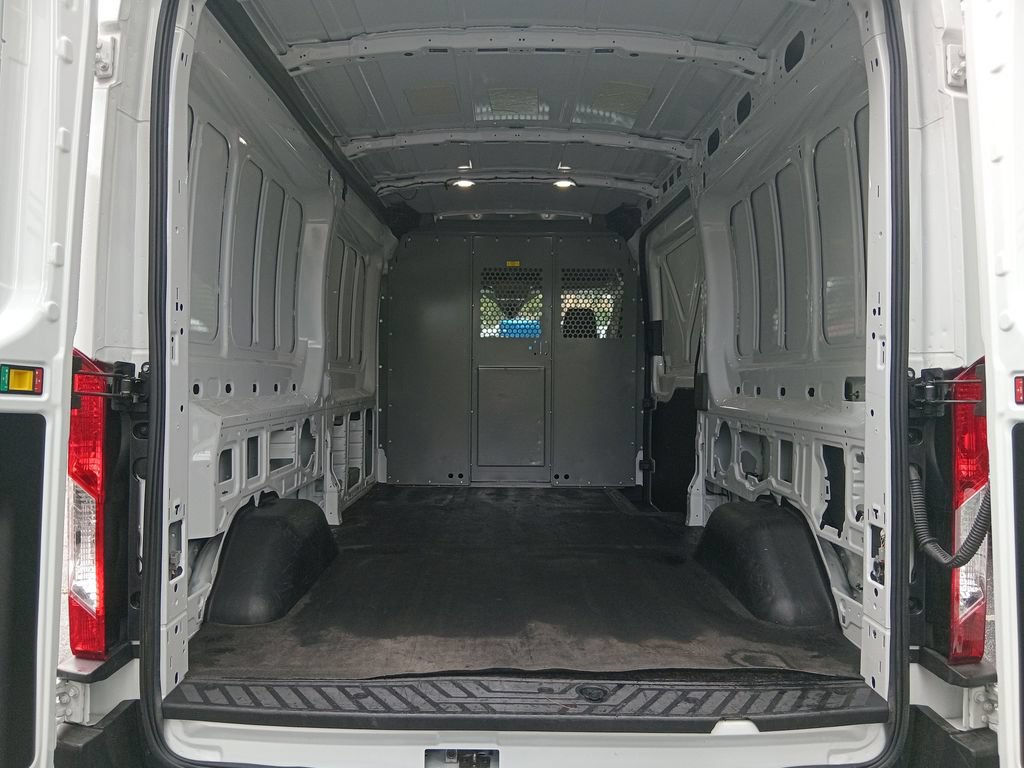 Certified 2023 Ford Transit 250 Medium Roof RWD image 6
