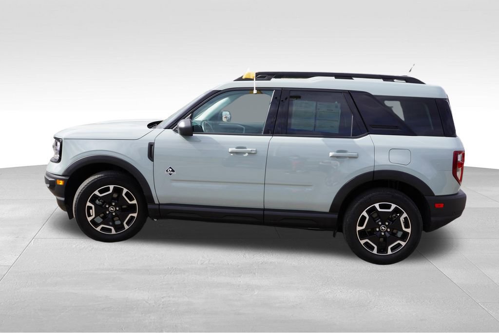 Certified 2023 Ford Bronco Sport Outer Banks w/ Tech Package AWD/4WD image 9