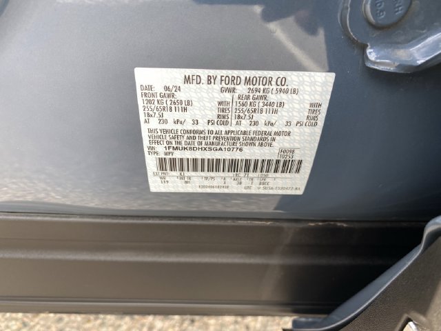 Certified 2025 Ford Explorer Active AWD/4WD image 38